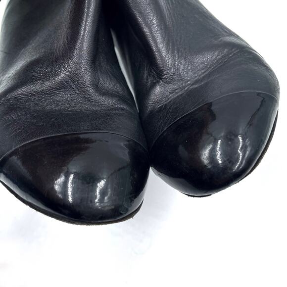 Chanel CC Logo Boots Black Patent Leather Cap Toe Heeled Ankle Sz 37 / 7 - Picture 6 of 11